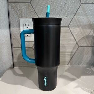 Owala Black and Blue Travel Mug